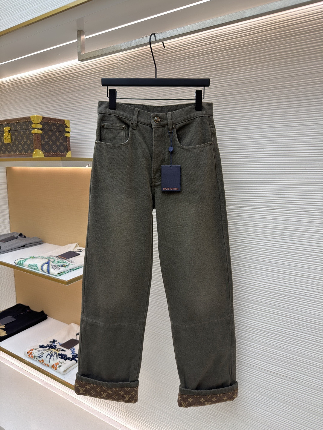 LOUIS VUITTON 路易威登 字母提花军绿珠帆卷边牛仔裤 长裤 裤子 B0 1AJCU2