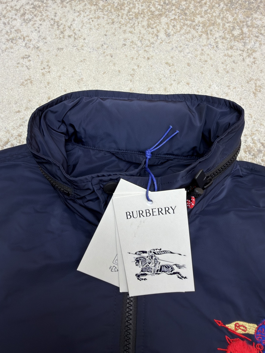 Burberry 巴宝莉 战马绣花拉链连帽夹克 长袖 外套 蓝色 B0