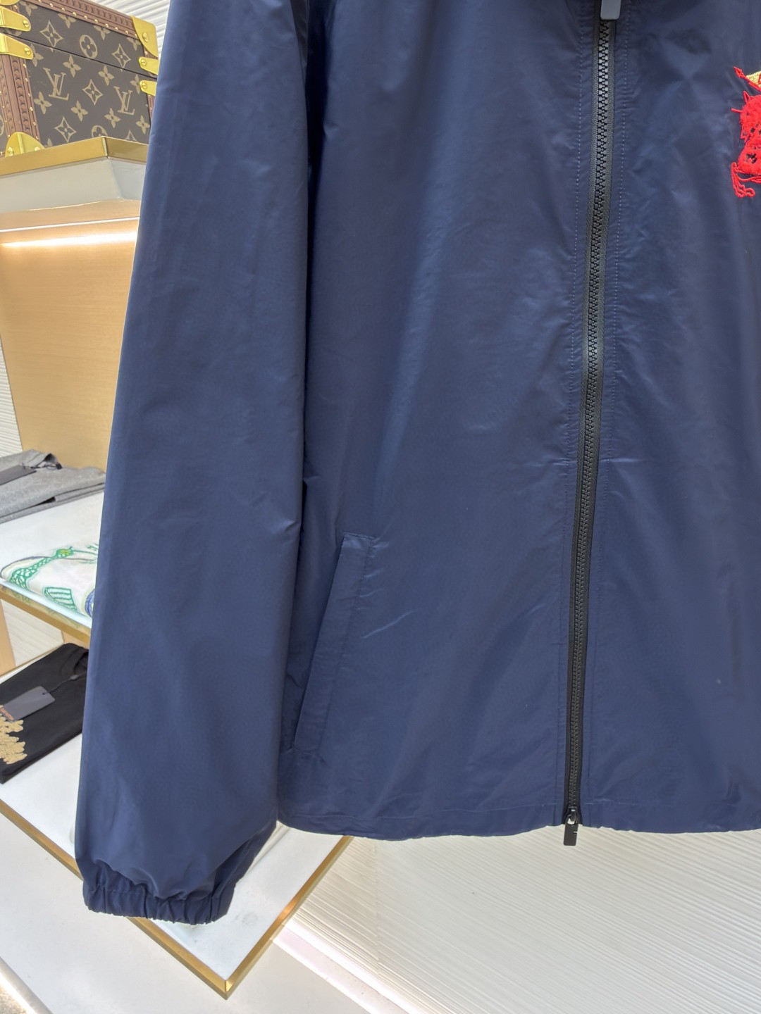 Burberry 巴宝莉 战马绣花拉链连帽夹克 长袖 外套 蓝色 B0