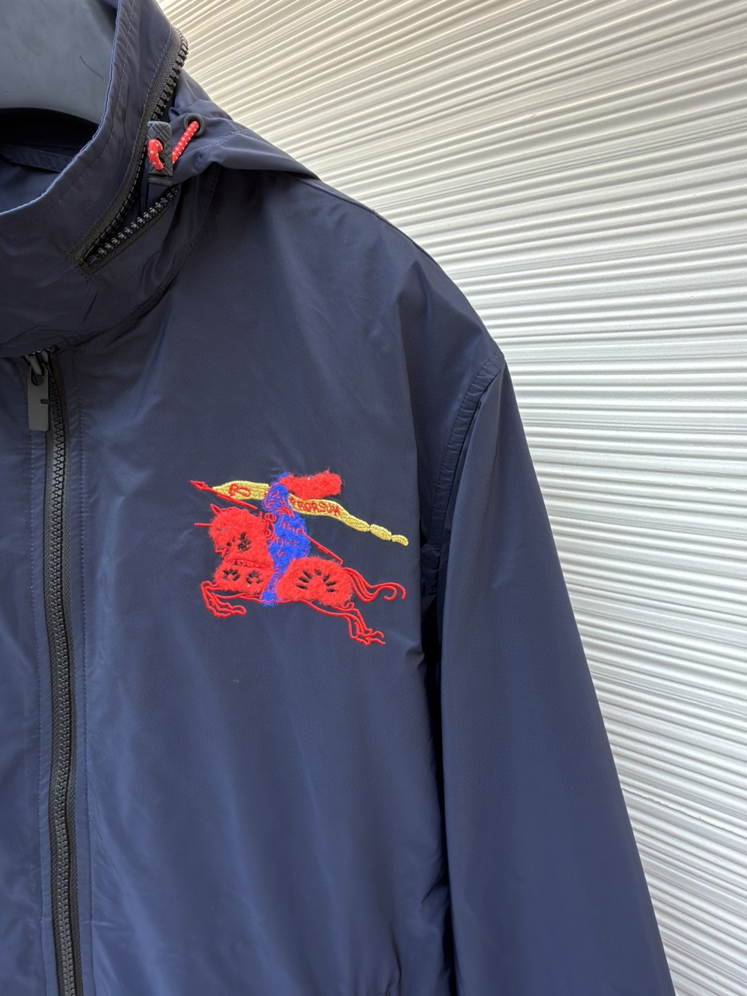 Burberry 巴宝莉 战马绣花拉链连帽夹克 长袖 外套 蓝色 B0