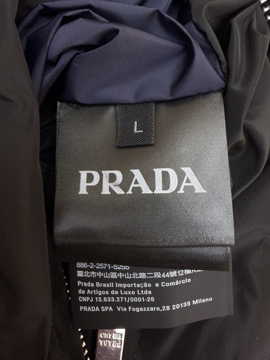 PRADA 普拉达 再生尼龙双面两穿拉链立领夹克 外套 长袖 黑色 B0 SGH057-1060-F082P-09