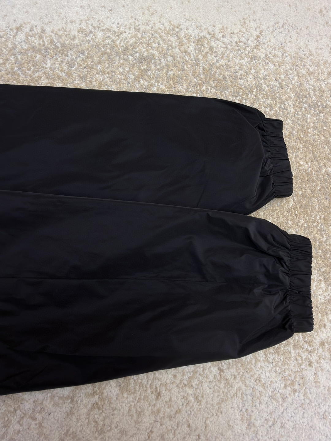 PRADA 普拉达 再生尼龙双面两穿拉链立领夹克 外套 长袖 黑色 B0 SGH057-1060-F082P-09