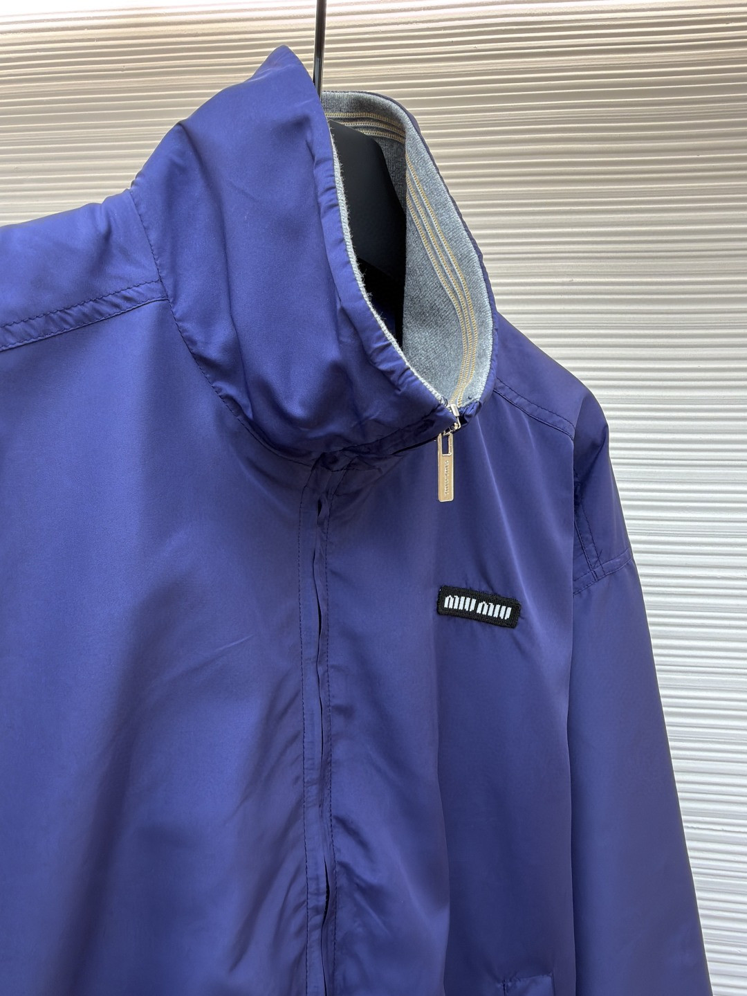 MIU MIU 缪缪 科技府绸束口拉链外套 夹克 长袖 女款 蓝色 B0 ML1461-18VS-F0V41-S-OOO