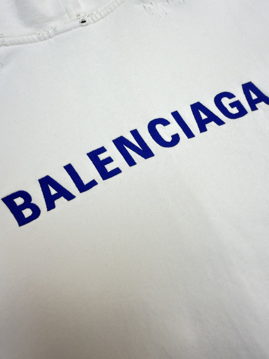 Balenciaga 巴黎世家 破洞字母刺绣拉链连帽卫衣 外套 长袖 白色 A7 803264TSVP18016
