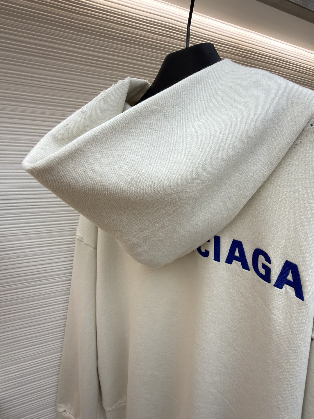 Balenciaga 巴黎世家 破洞字母刺绣拉链连帽卫衣 外套 长袖 白色 A7 803264TSVP18016