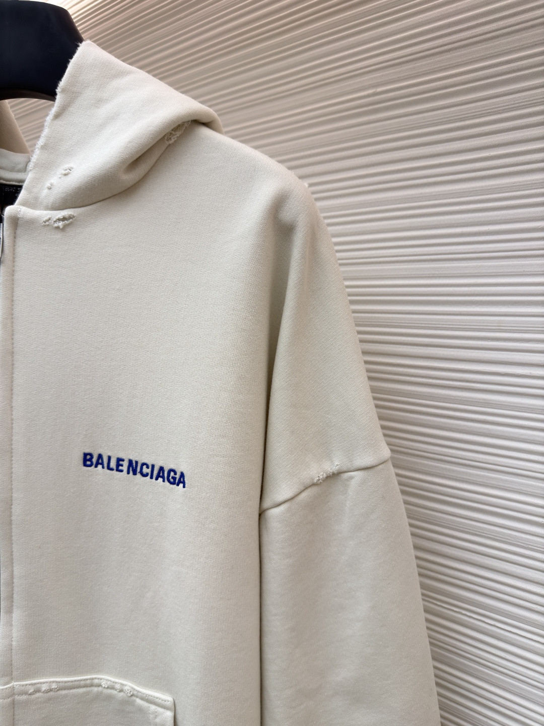Balenciaga 巴黎世家 破洞字母刺绣拉链连帽卫衣 外套 长袖 白色 A7 803264TSVP18016