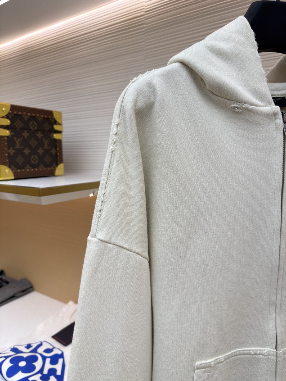 Balenciaga 巴黎世家 破洞字母刺绣拉链连帽卫衣 外套 长袖 白色 A7 803264TSVP18016