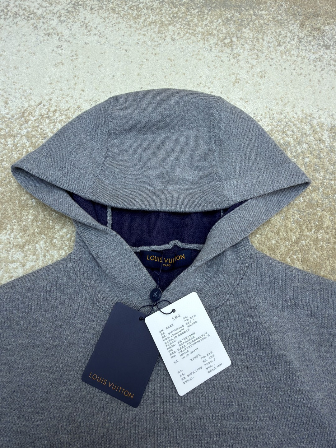LOUIS VUITTON 路易威登 字母皮革标识针织连帽衫 卫衣 外套 灰色 B0 1AJSNV