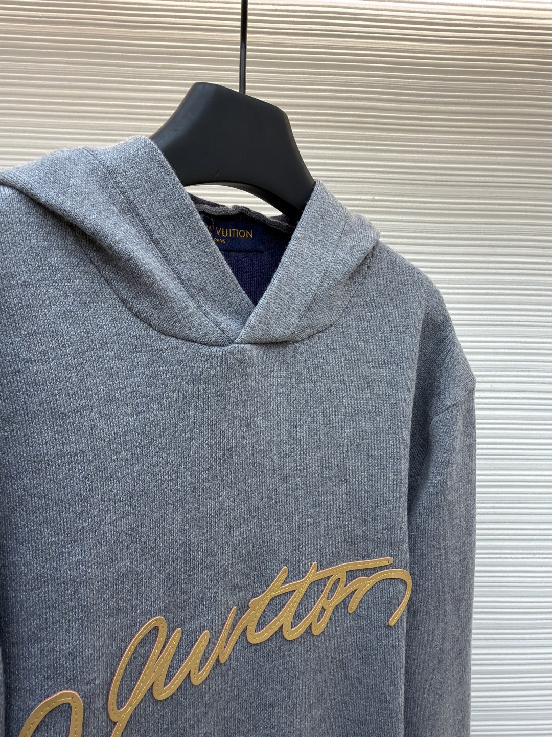 LOUIS VUITTON 路易威登 字母皮革标识针织连帽衫 卫衣 外套 灰色 B0 1AJSNV