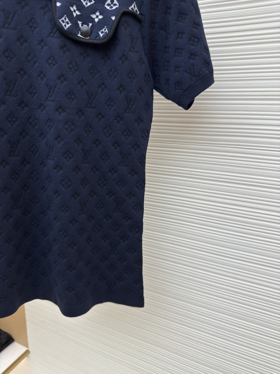 LOUIS VUITTON 路易威登 LV 拼接提花针织衫 T恤 短袖 女款 深蓝色 A5 1AI772