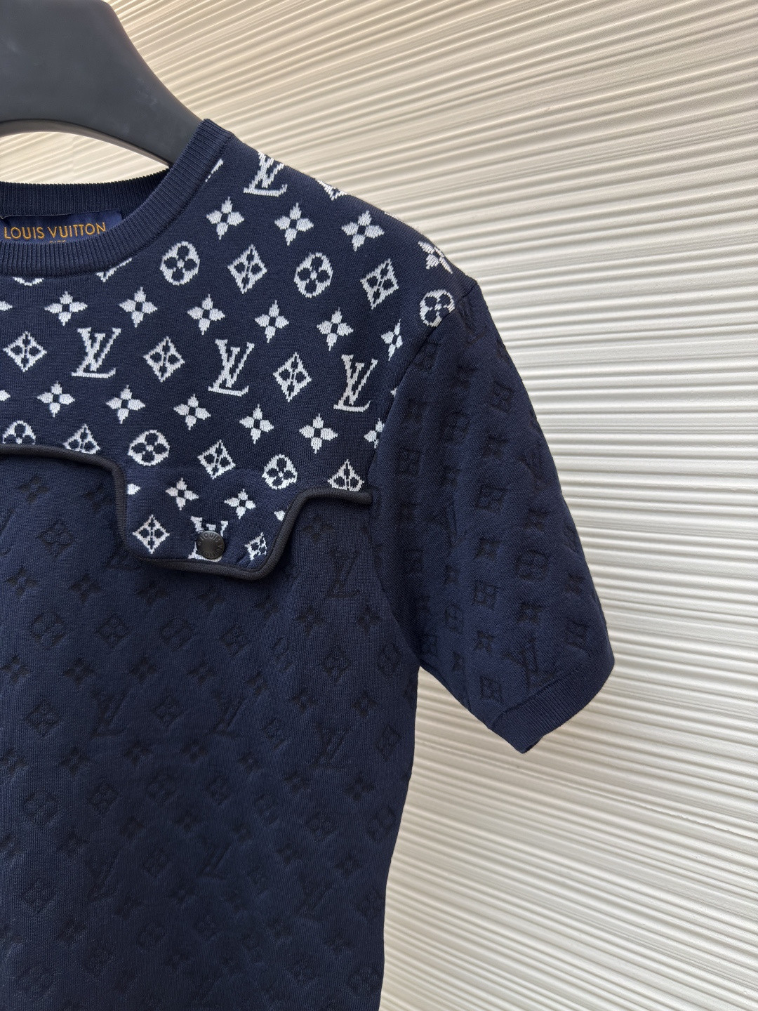 LOUIS VUITTON 路易威登 LV 拼接提花针织衫 T恤 短袖 女款 深蓝色 A5 1AI772