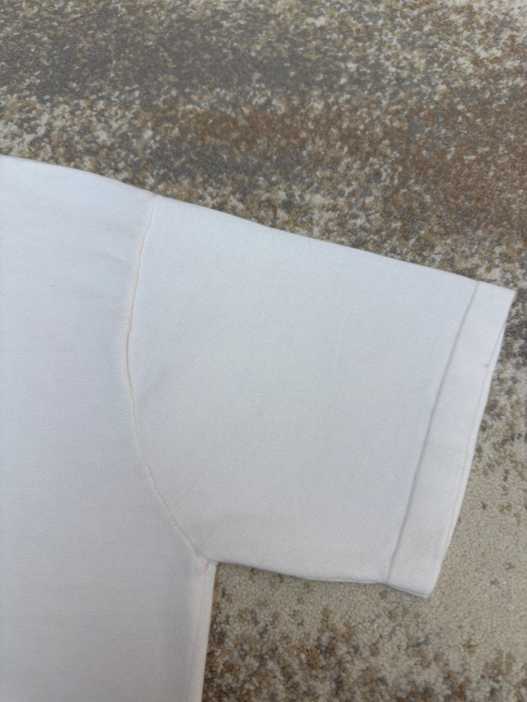 LOUIS VUITTON 路易威登 LV 装饰细节珠饰毛织短袖 T恤 针织衫 白色 B0 1AHVO8