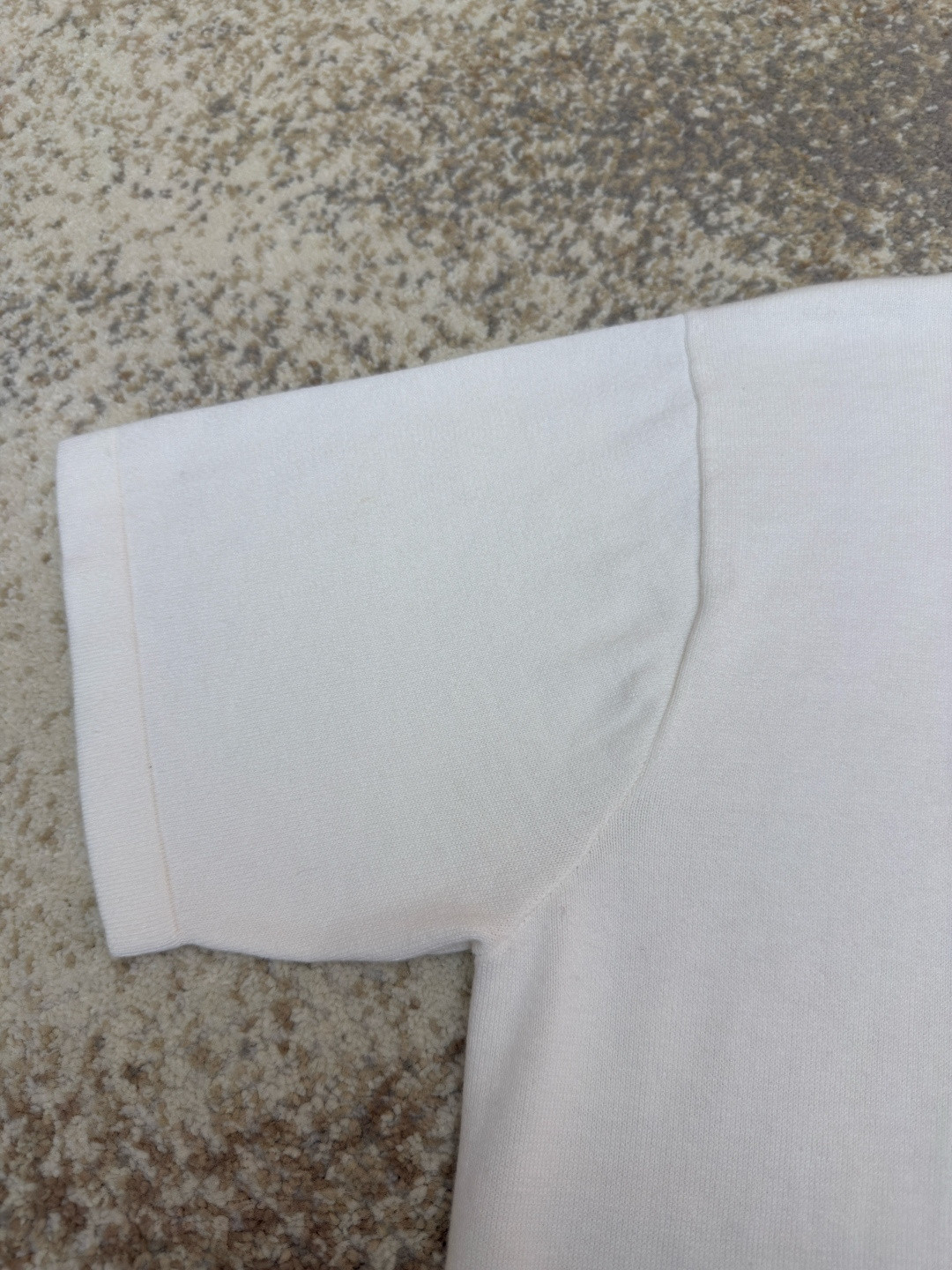 LOUIS VUITTON 路易威登 LV 装饰细节珠饰毛织短袖 T恤 针织衫 白色 B0 1AHVO8