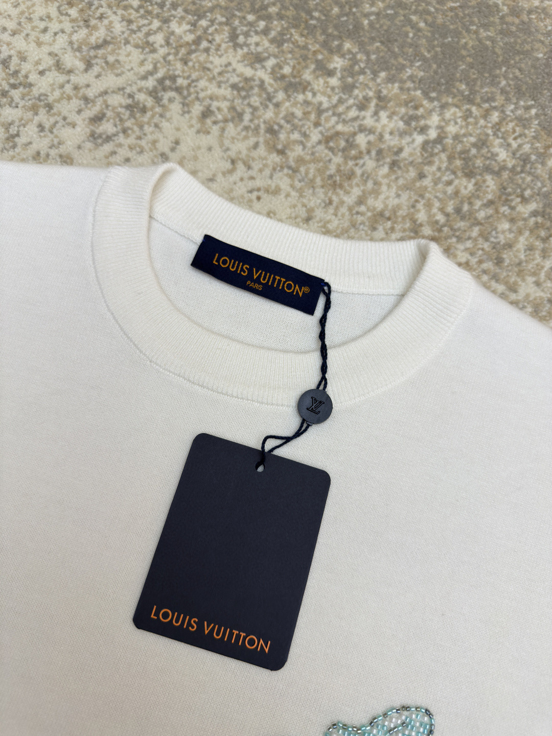 LOUIS VUITTON 路易威登 LV 装饰细节珠饰毛织短袖 T恤 针织衫 白色 B0 1AHVO8