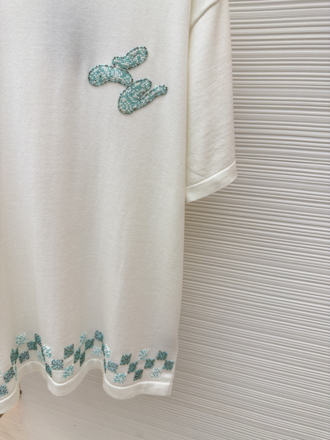 LOUIS VUITTON 路易威登 LV 装饰细节珠饰毛织短袖 T恤 针织衫 白色 B0 1AHVO8