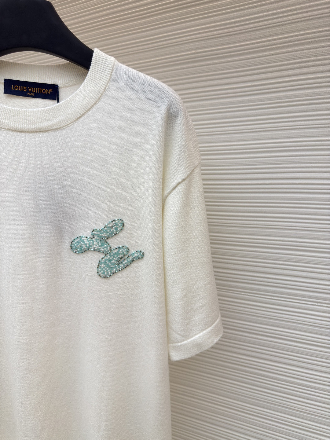 LOUIS VUITTON 路易威登 LV 装饰细节珠饰毛织短袖 T恤 针织衫 白色 B0 1AHVO8