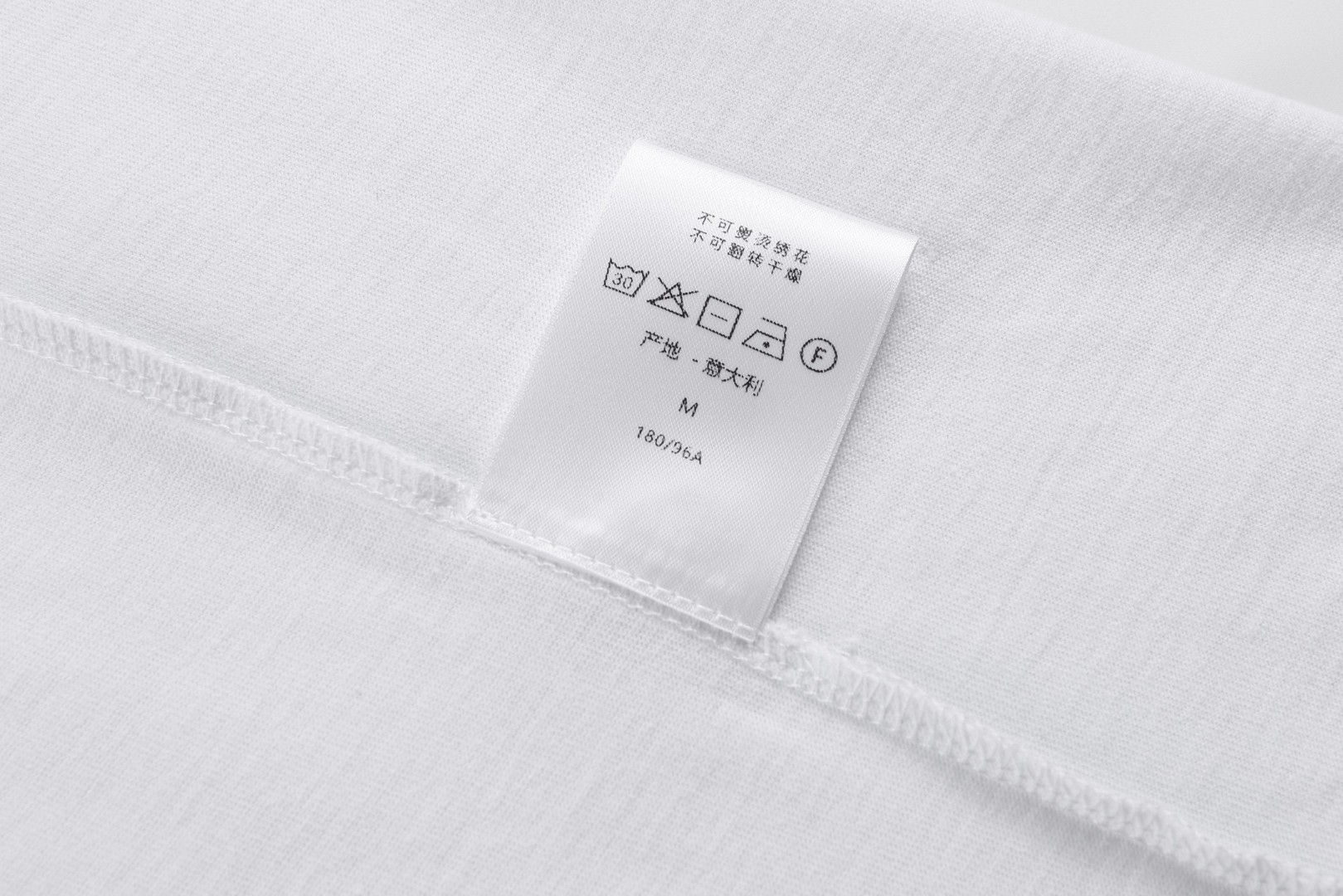 DIOR 迪奥 刺绣平纹圆领T恤 短袖 白色 黑色 A0 683J606A0677-C989