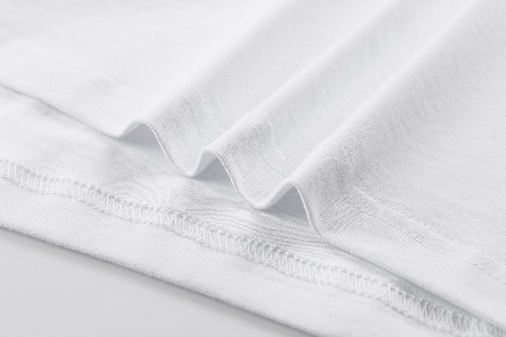 DIOR 迪奥 刺绣平纹圆领T恤 短袖 白色 黑色 A0 683J606A0677-C989