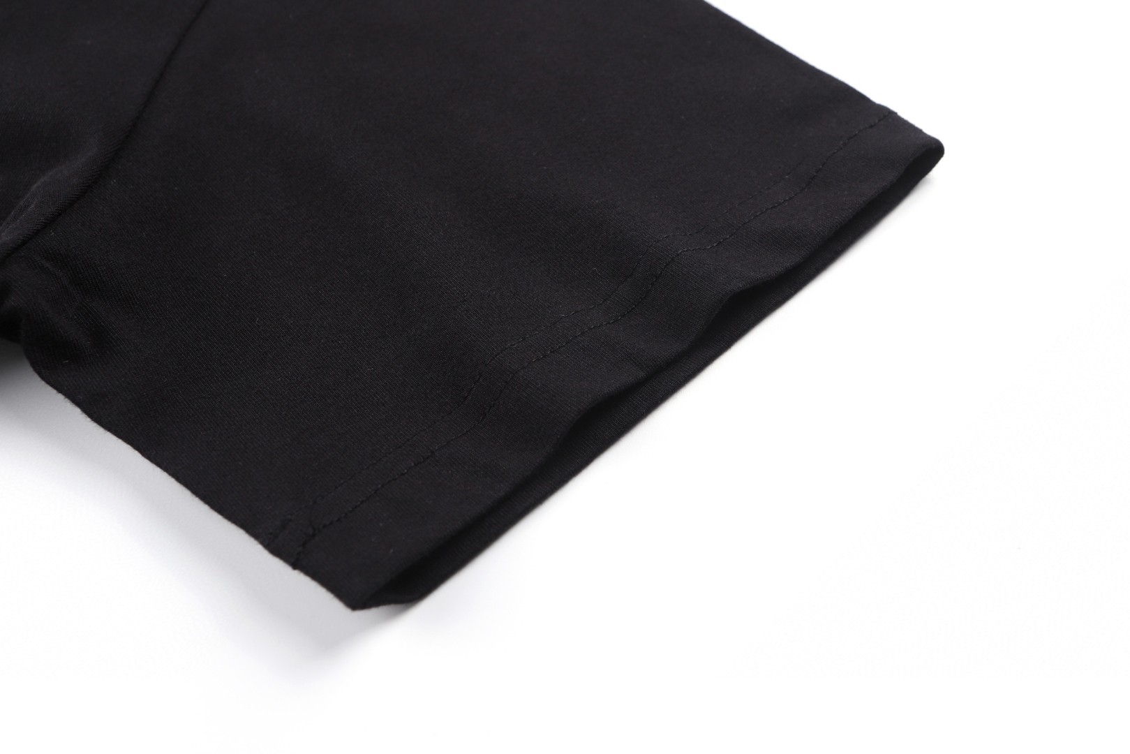 DIOR 迪奥 刺绣平纹圆领T恤 短袖 白色 黑色 A0 683J606A0677-C989