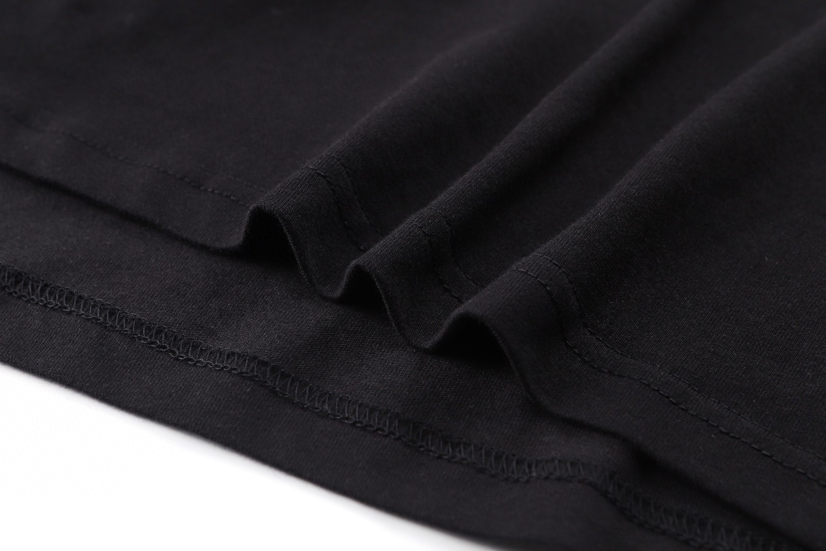 DIOR 迪奥 刺绣平纹圆领T恤 短袖 白色 黑色 A0 683J606A0677-C989