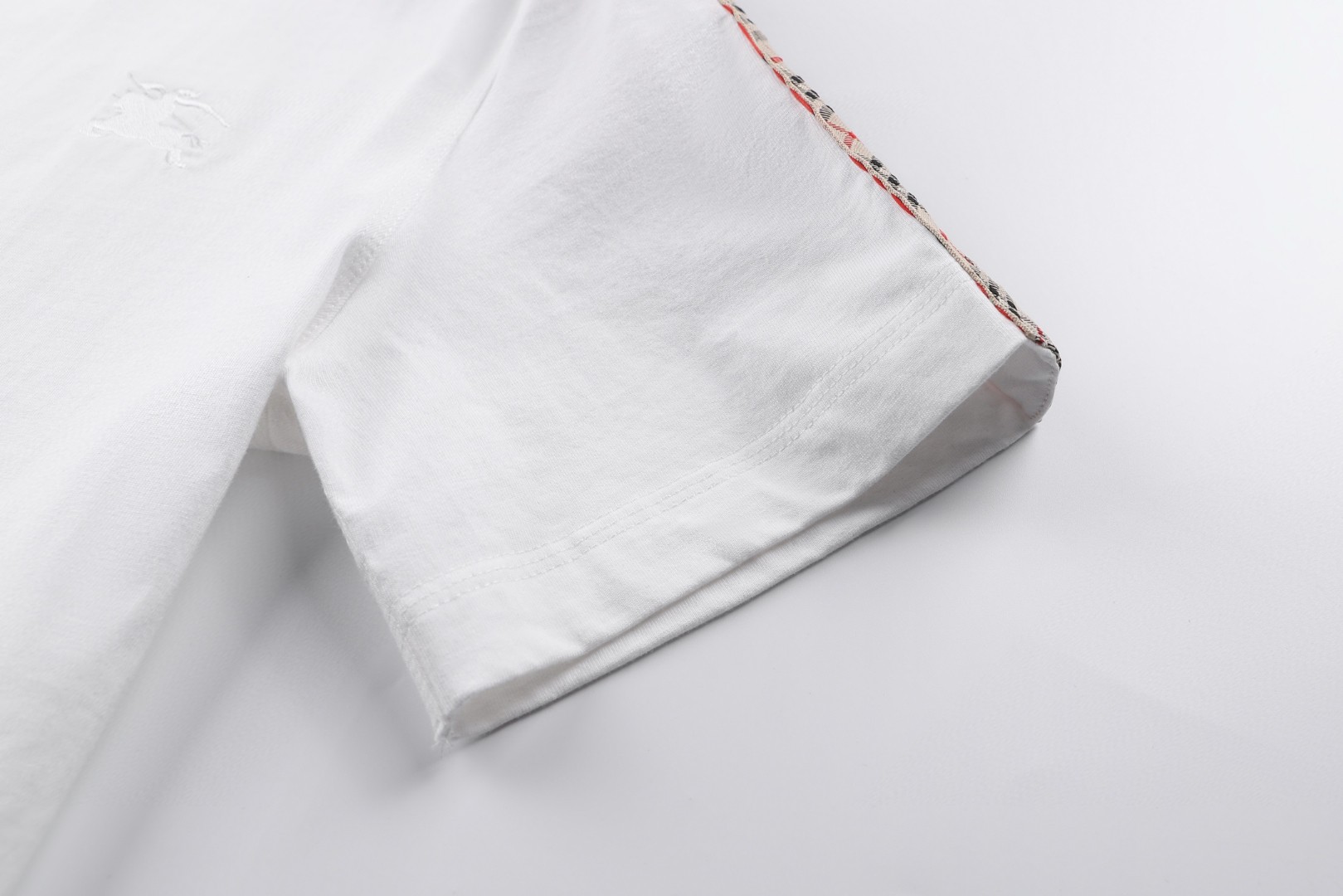 Burberry 巴宝莉肩带格纹装饰T恤 短袖 夏季 白色 黑色 A0 81062461