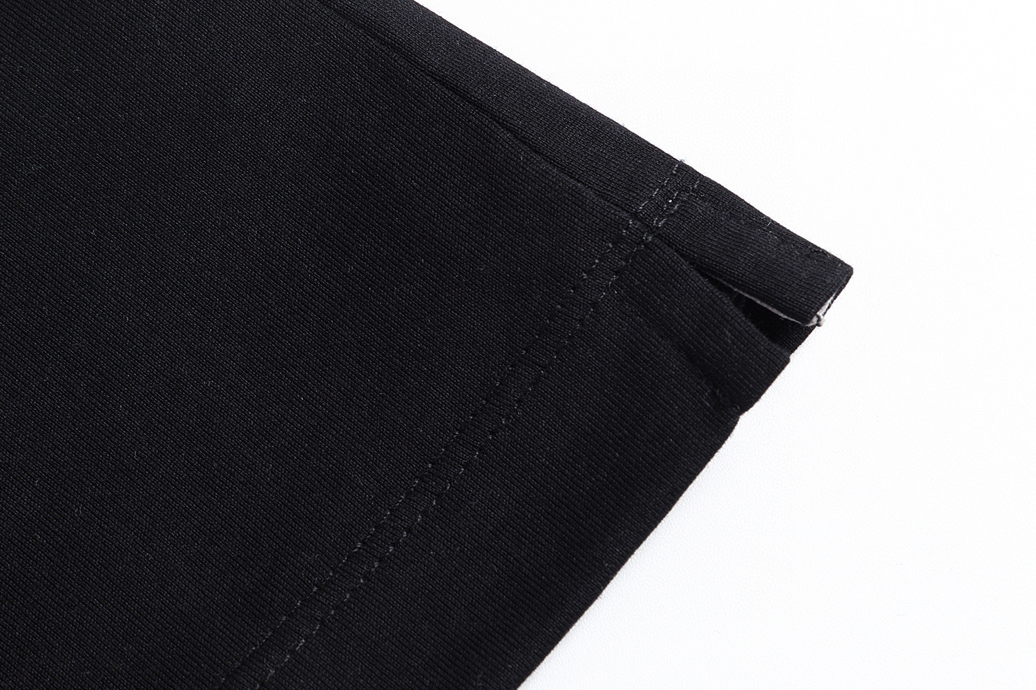 Brunello Cucinelli BC 经典刺绣圆领短袖 T恤 黑色 白色 A0