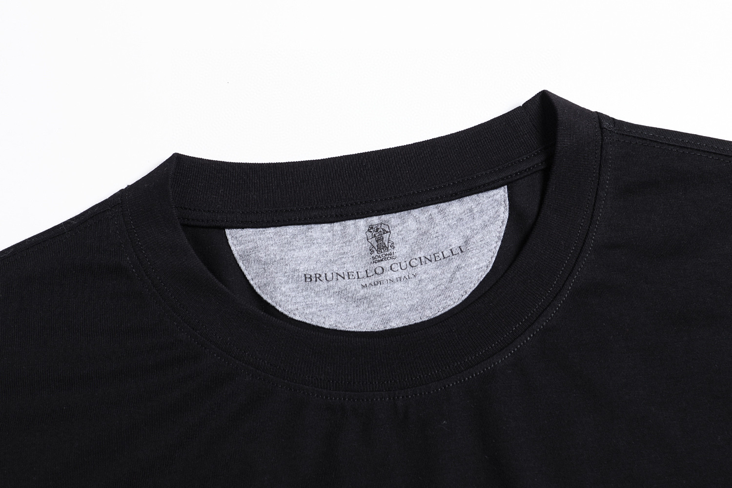 Brunello Cucinelli BC 经典刺绣圆领短袖 T恤 黑色 白色 A0