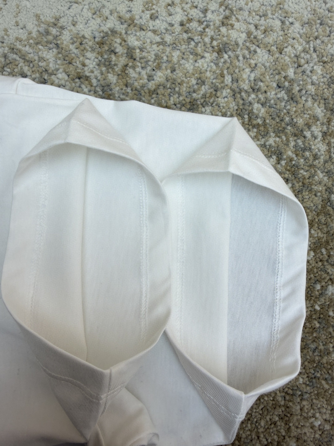 CELINE 赛琳 凯旋门字母印花 短袖 T恤 圆领 夏款 黑色 白色 A0 RX0BO671Q-38AW