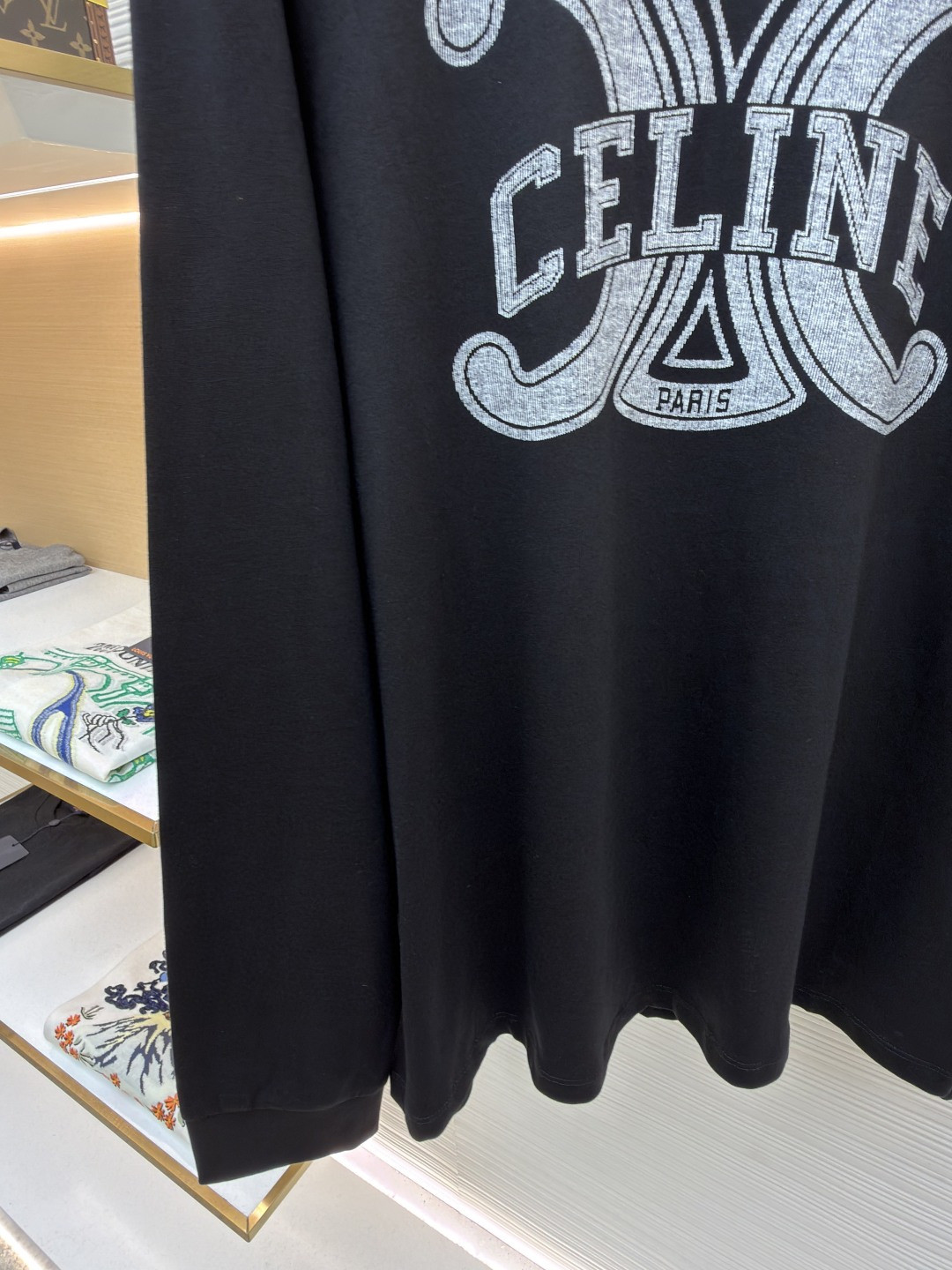 CELINE 字母印花圆领T恤 打底衫 长袖 黑色 A5