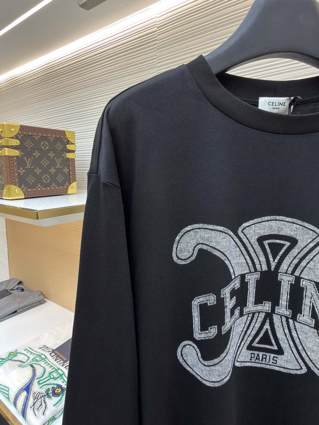 CELINE 字母印花圆领T恤 打底衫 长袖 黑色 A5