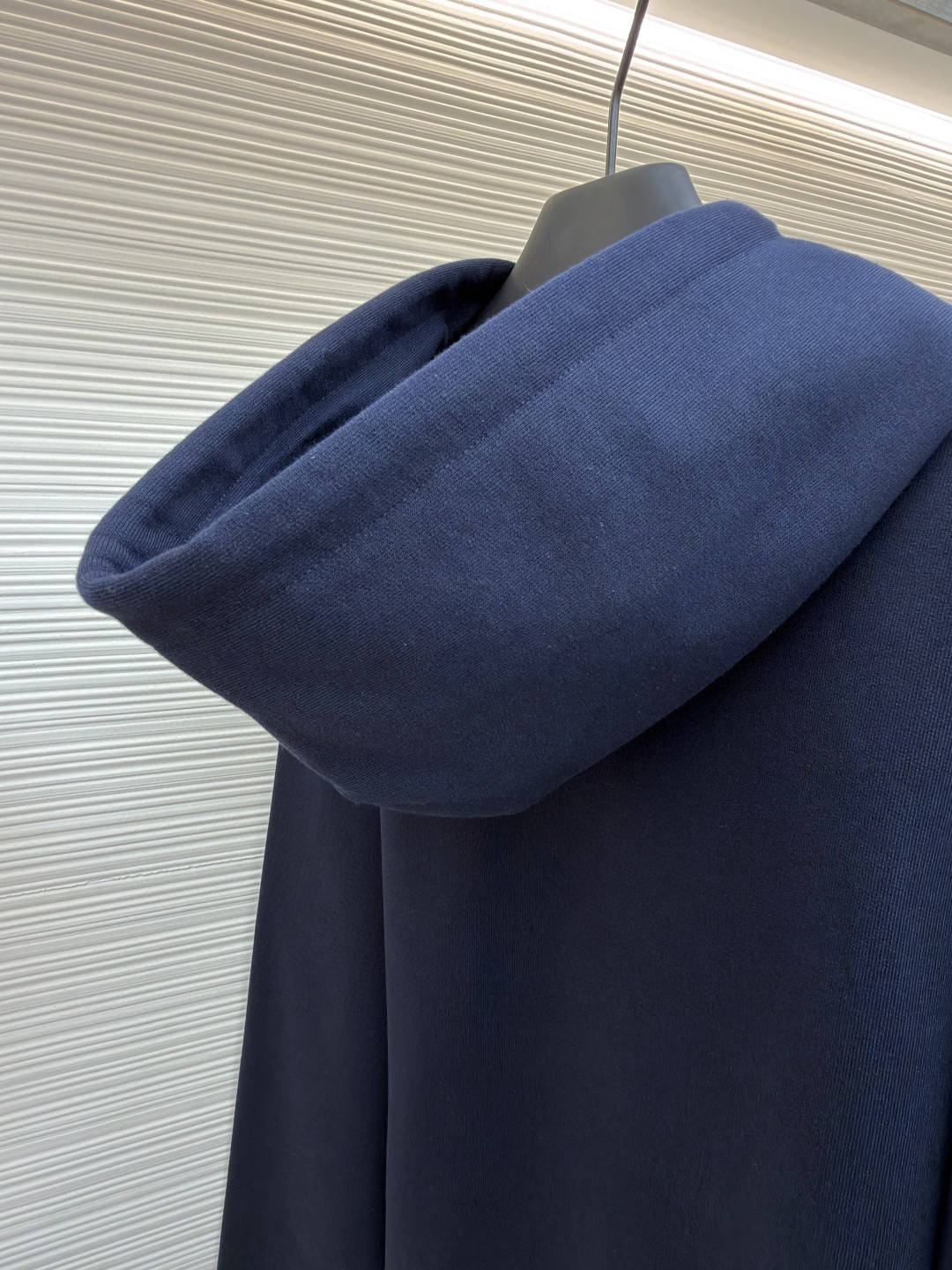 Burberry 巴宝莉 绒毛马刺绣连帽卫衣 长袖 外套 海军蓝 B0 81184101