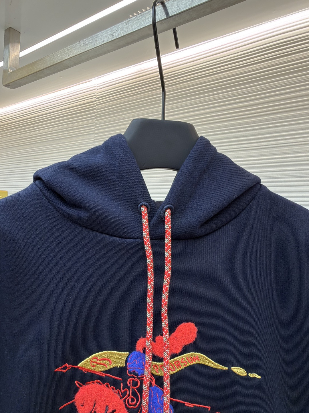 Burberry 巴宝莉 绒毛马刺绣连帽卫衣 长袖 外套 海军蓝 B0 81184101