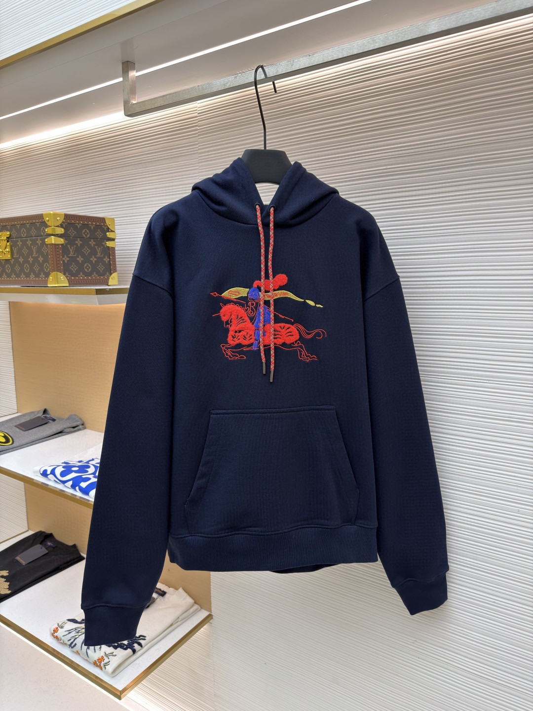 Burberry 巴宝莉 绒毛马刺绣连帽卫衣 长袖 外套 海军蓝 B0 81184101