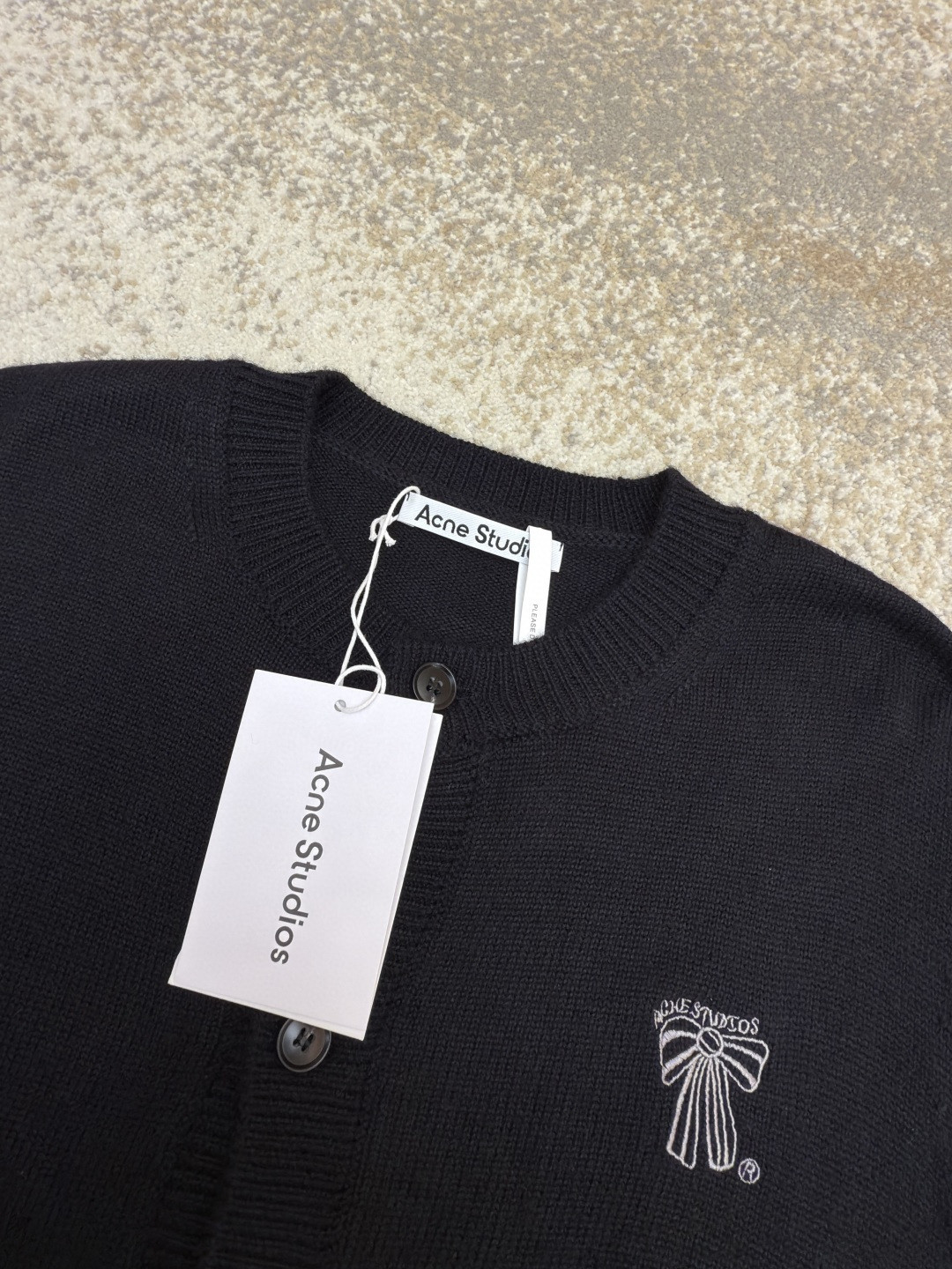 Acne Studios 蝴蝶结刺绣针织开衫 毛衣 针织衫 外套 长袖 黑色 B0 B60385-900