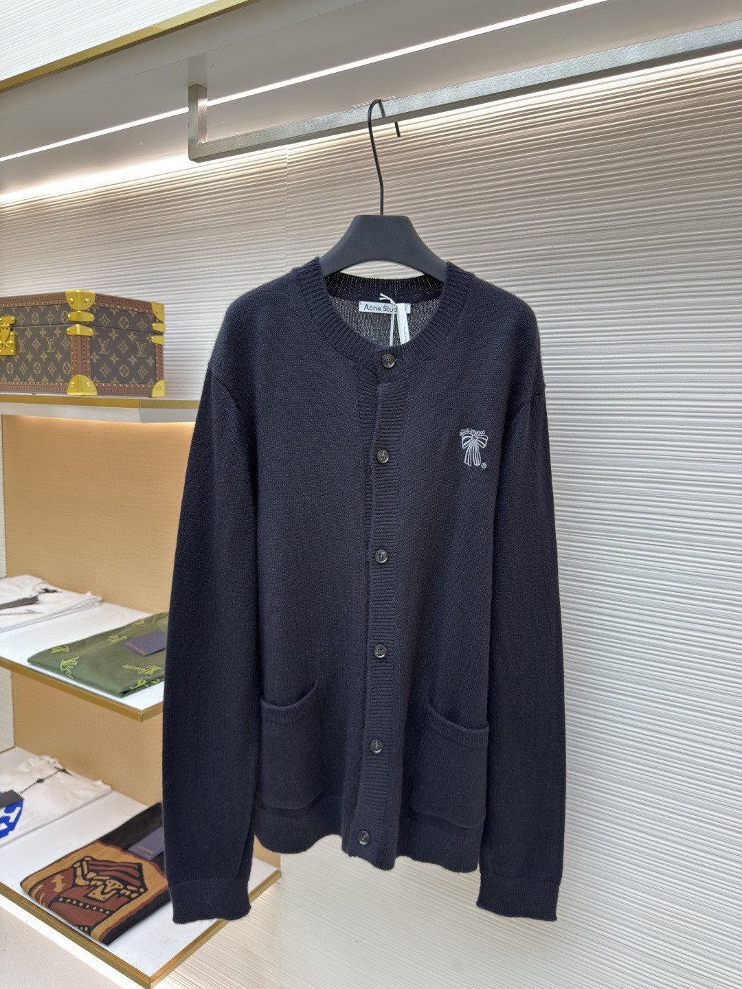 Acne Studios 蝴蝶结刺绣针织开衫 毛衣 针织衫 外套 长袖 黑色 B0 B60385-900