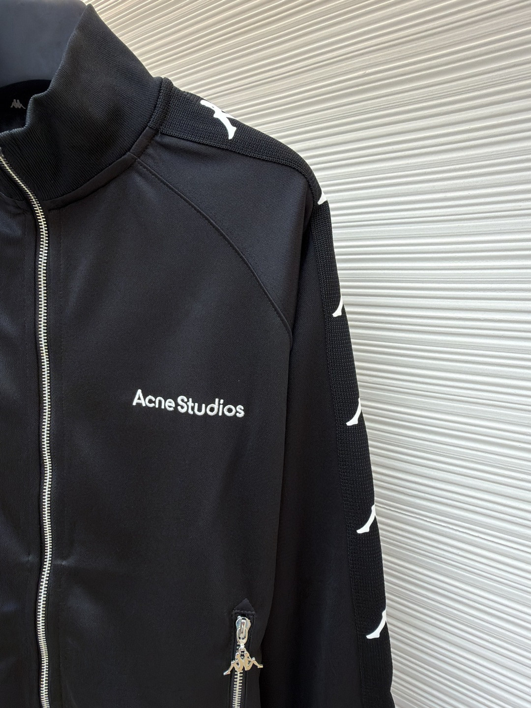 Acne Studios Kappa 卡帕 联名款 徽标拉链运动衫 外套 夹克 长袖 黑色 B0 CI0196-900
