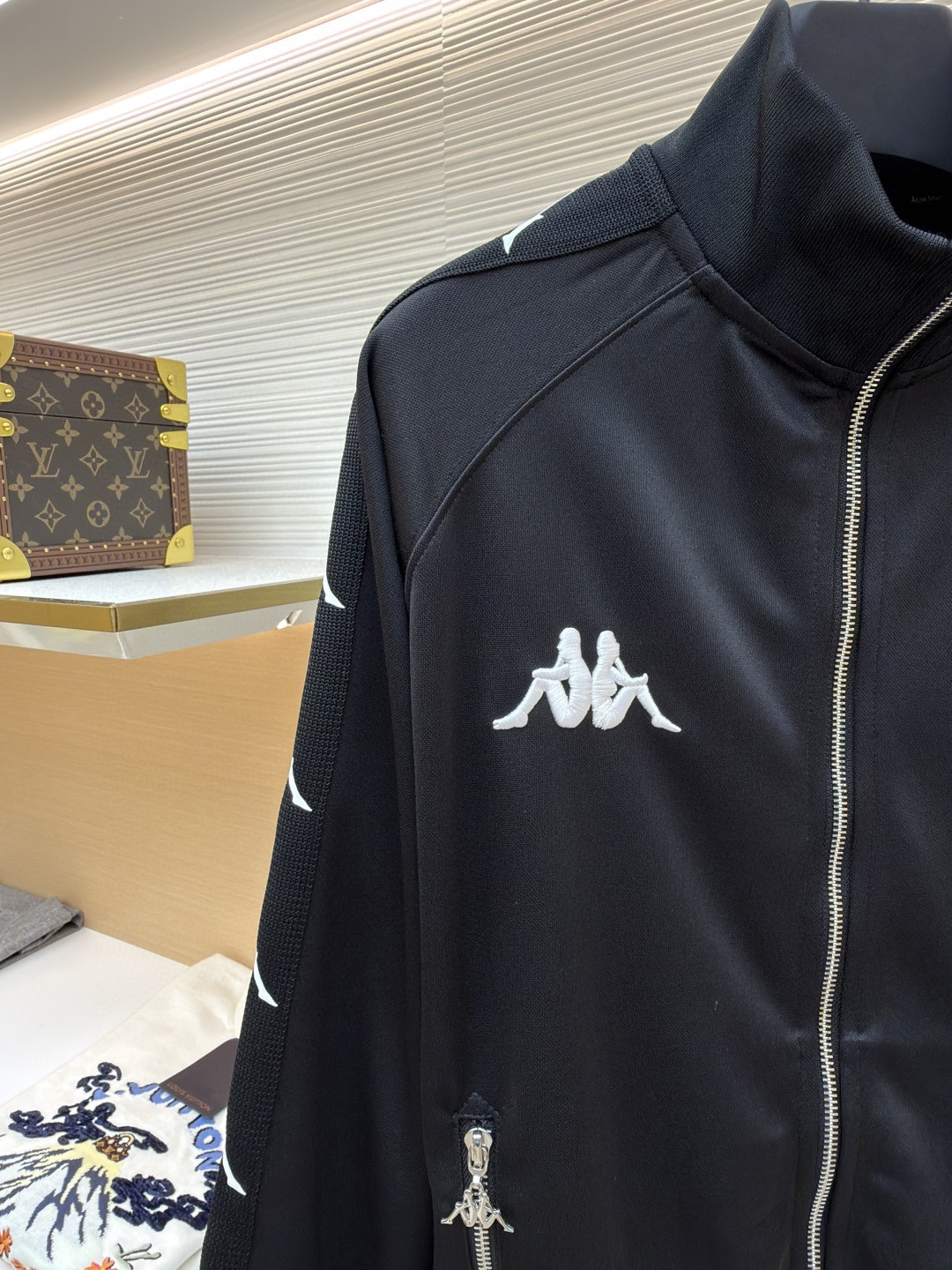 Acne Studios Kappa 卡帕 联名款 徽标拉链运动衫 外套 夹克 长袖 黑色 B0 CI0196-900