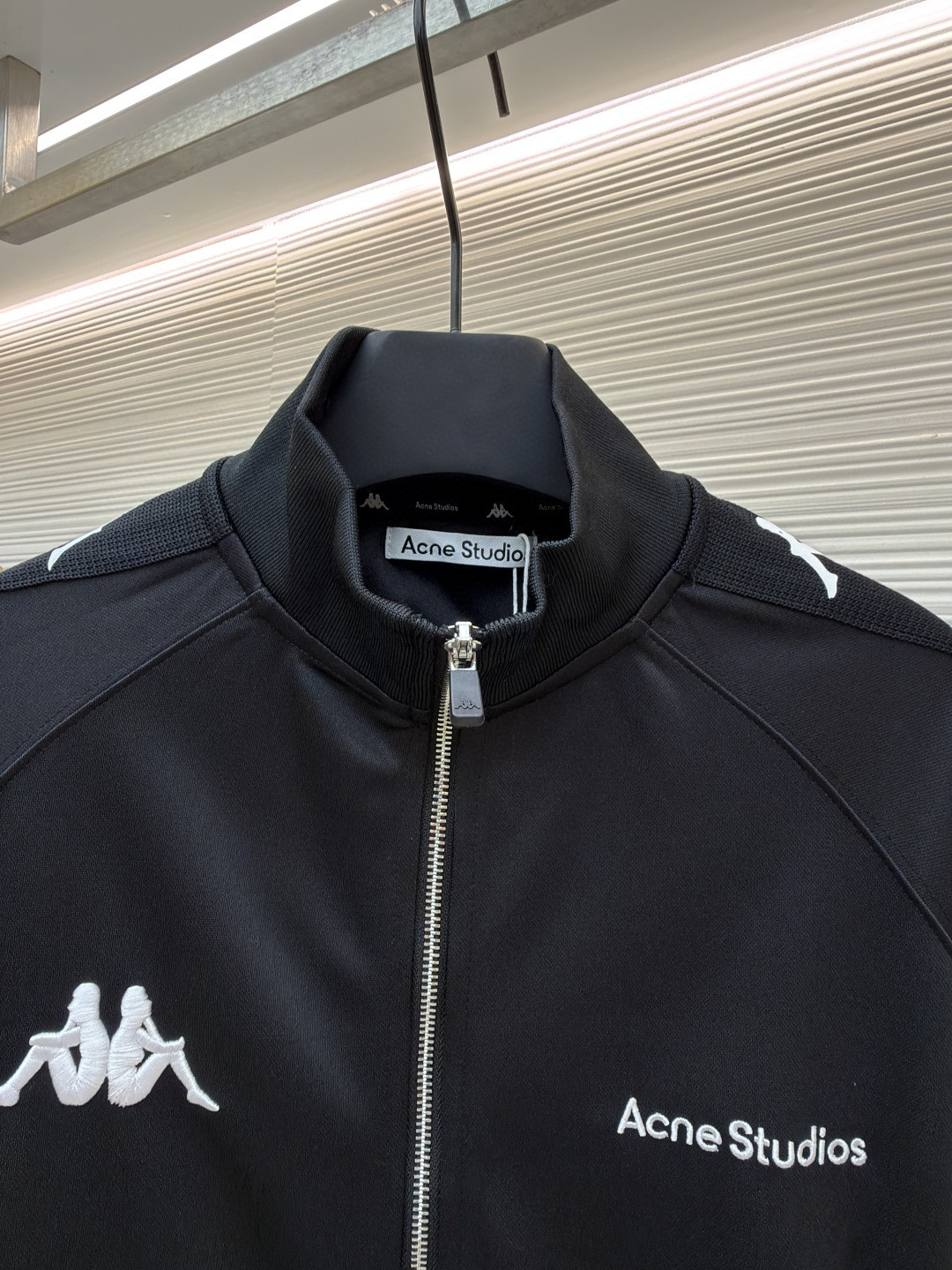 Acne Studios Kappa 卡帕 联名款 徽标拉链运动衫 外套 夹克 长袖 黑色 B0 CI0196-900