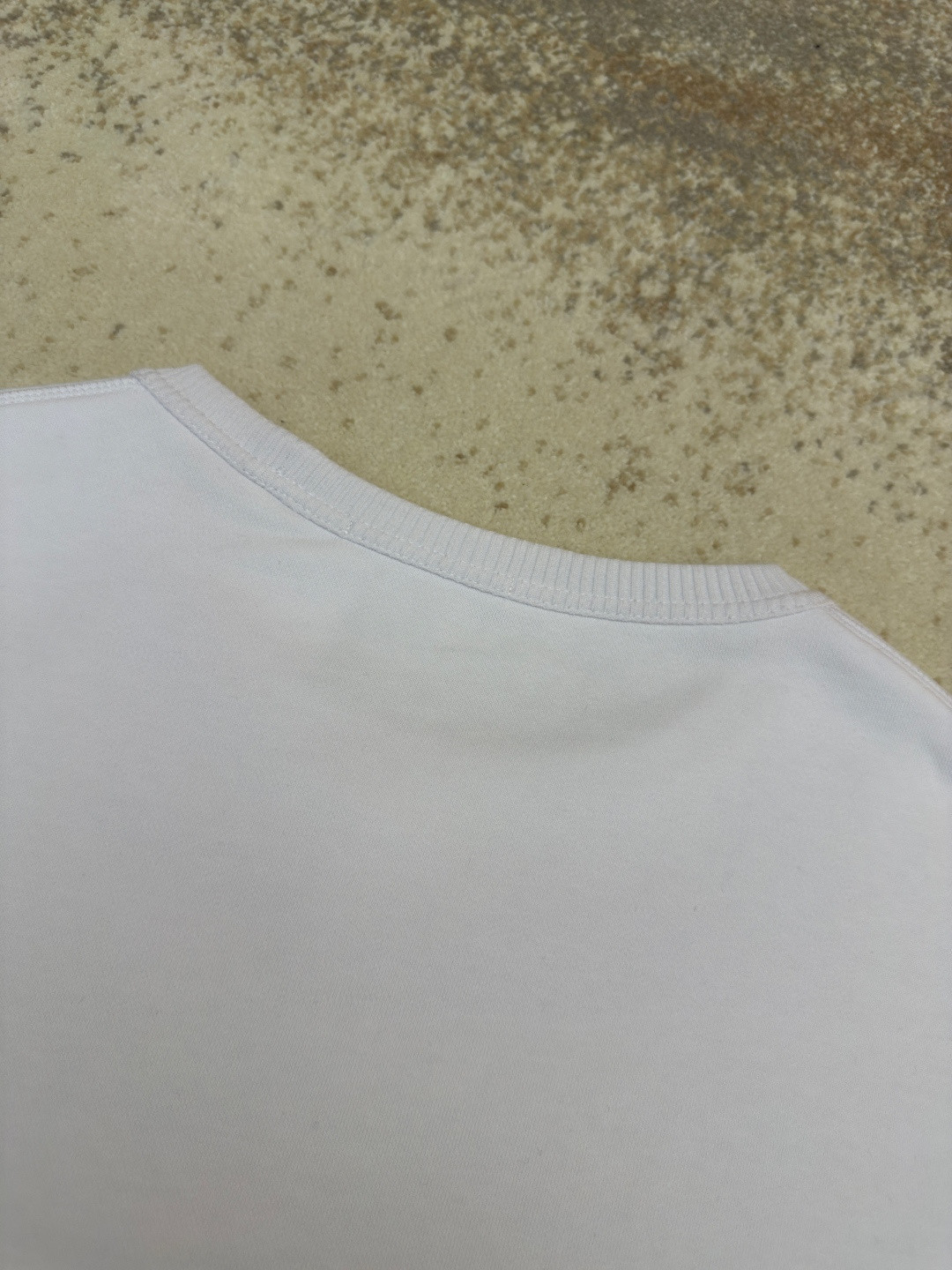 Acne Studios 胸前徽标圆领卫衣 T恤 长袖 白色 黑色 A5 CI0169-900