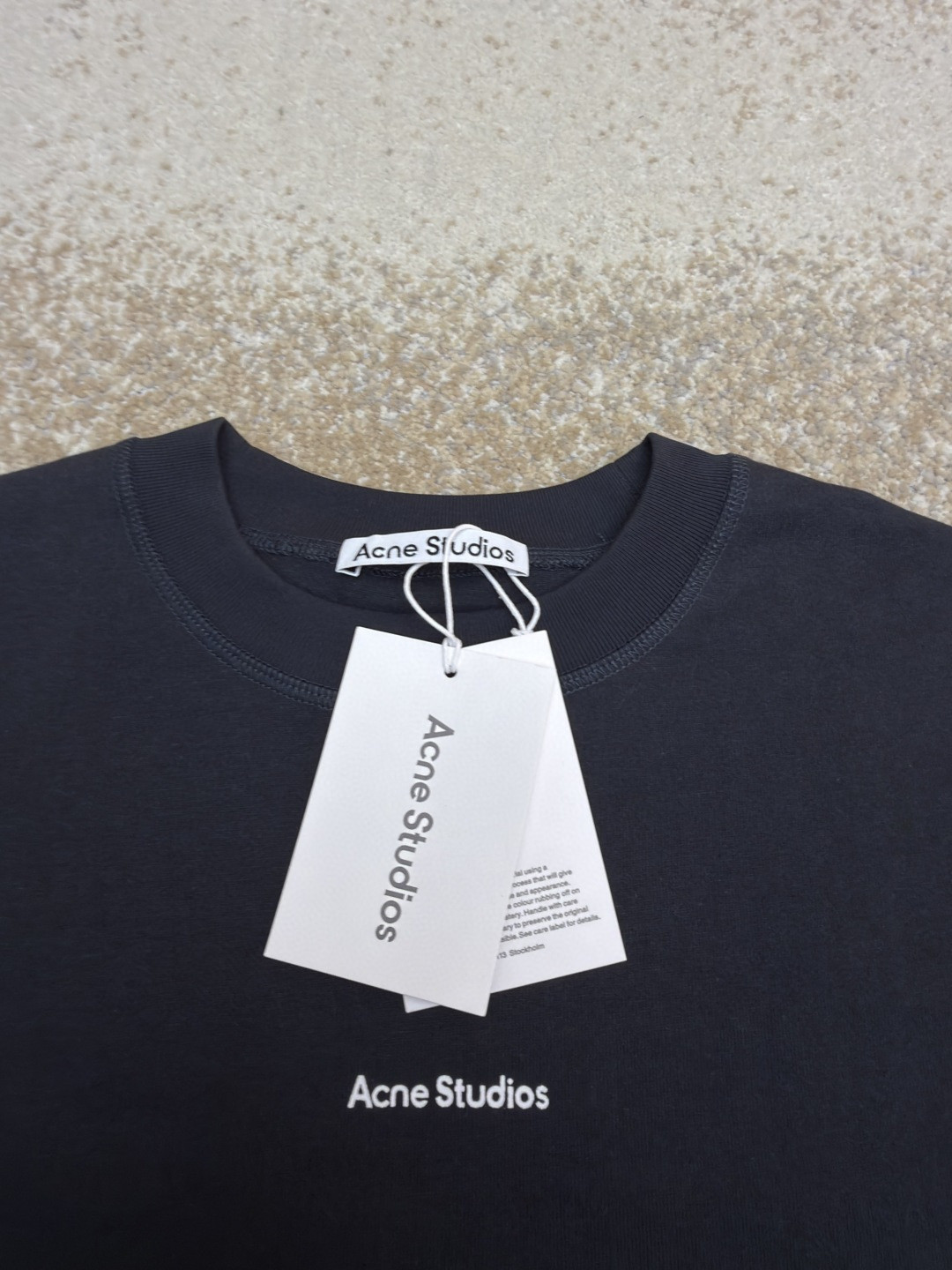 Acne Studios 胸前印章徽标圆领T恤 短袖 白色 黑色 A0 BL0278-183