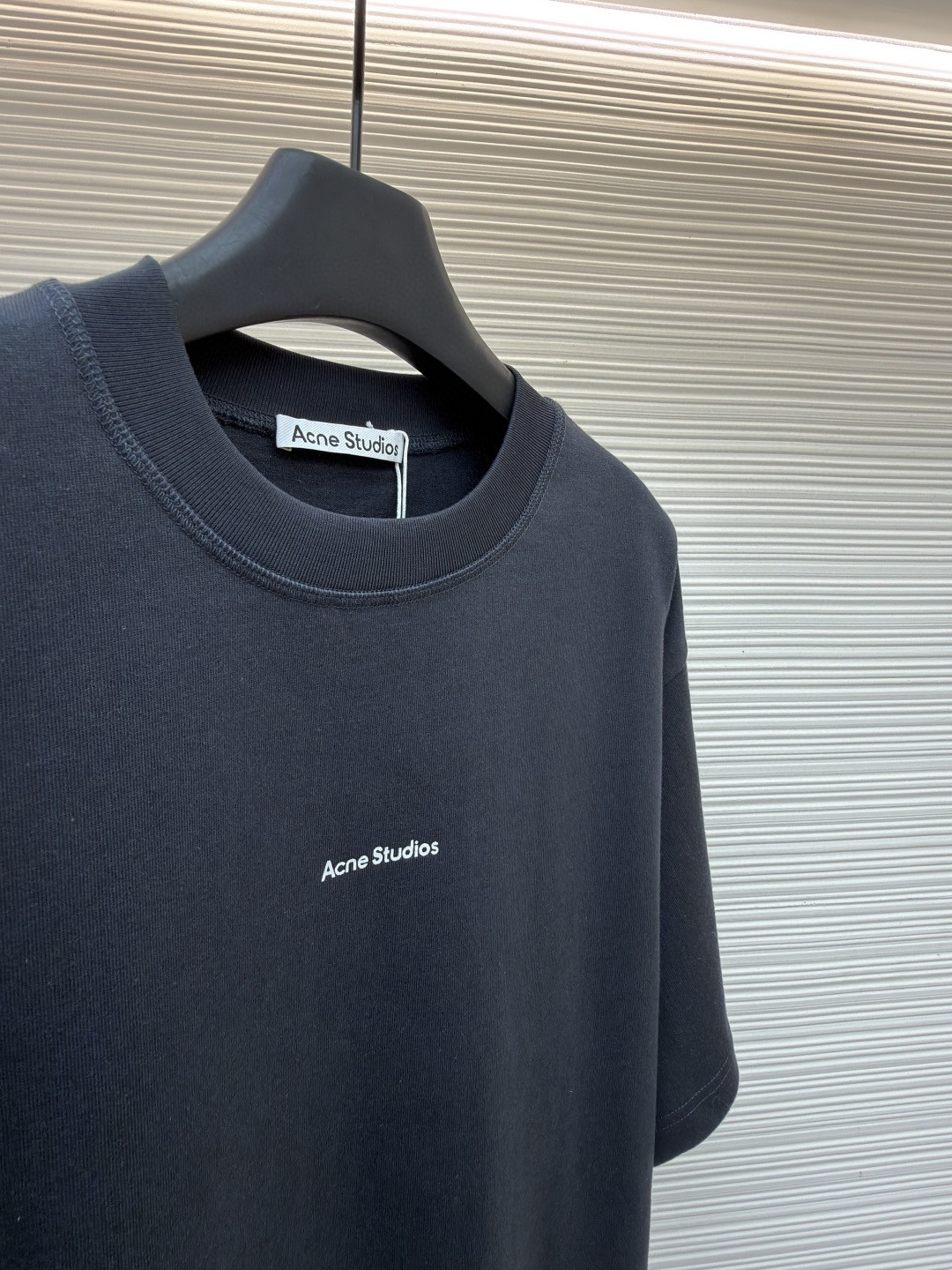 Acne Studios 胸前印章徽标圆领T恤 短袖 白色 黑色 A0 BL0278-183