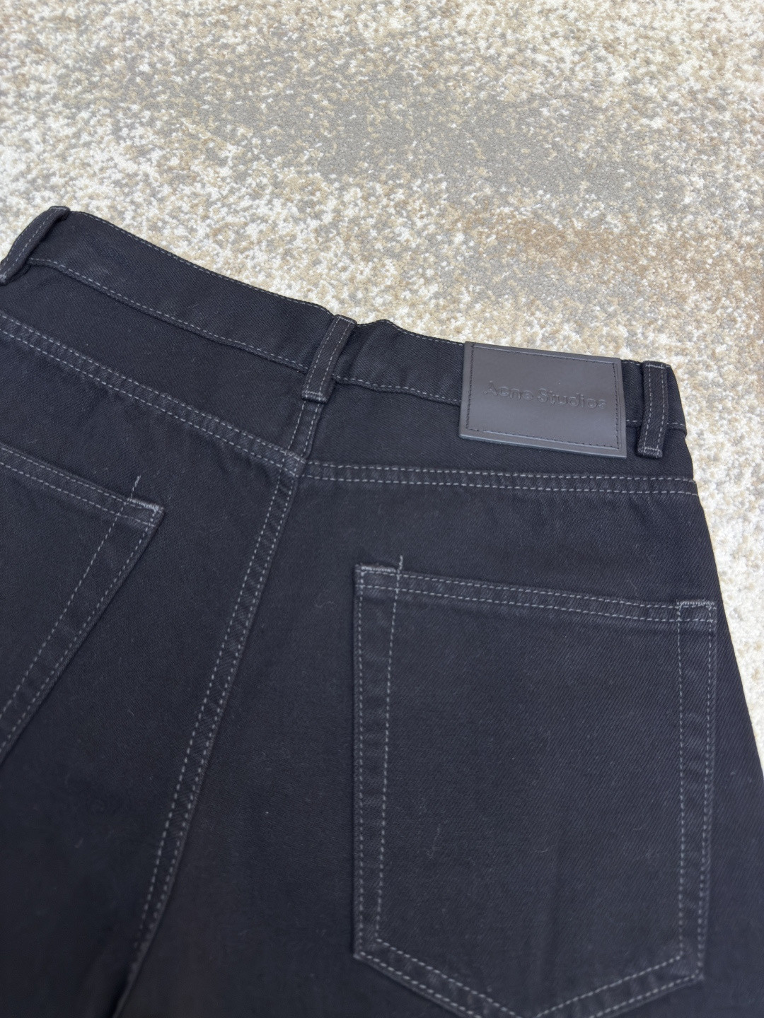 Acne Studios 基础直筒牛仔裤 长裤 裤子 黑色 B0