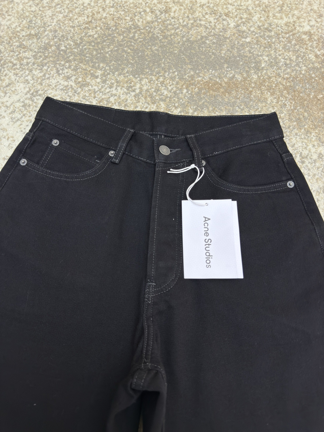 Acne Studios 基础直筒牛仔裤 长裤 裤子 黑色 B0