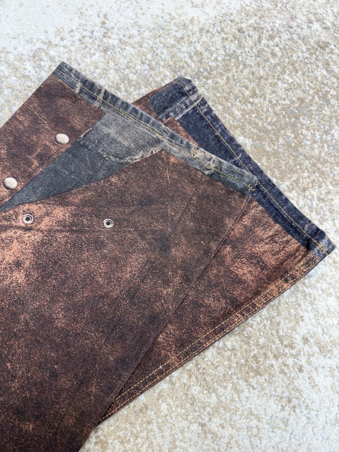 Acne Studios 3D错视复古印花牛仔裤 长裤 裤子 棕色 B0 BK0703-AG7