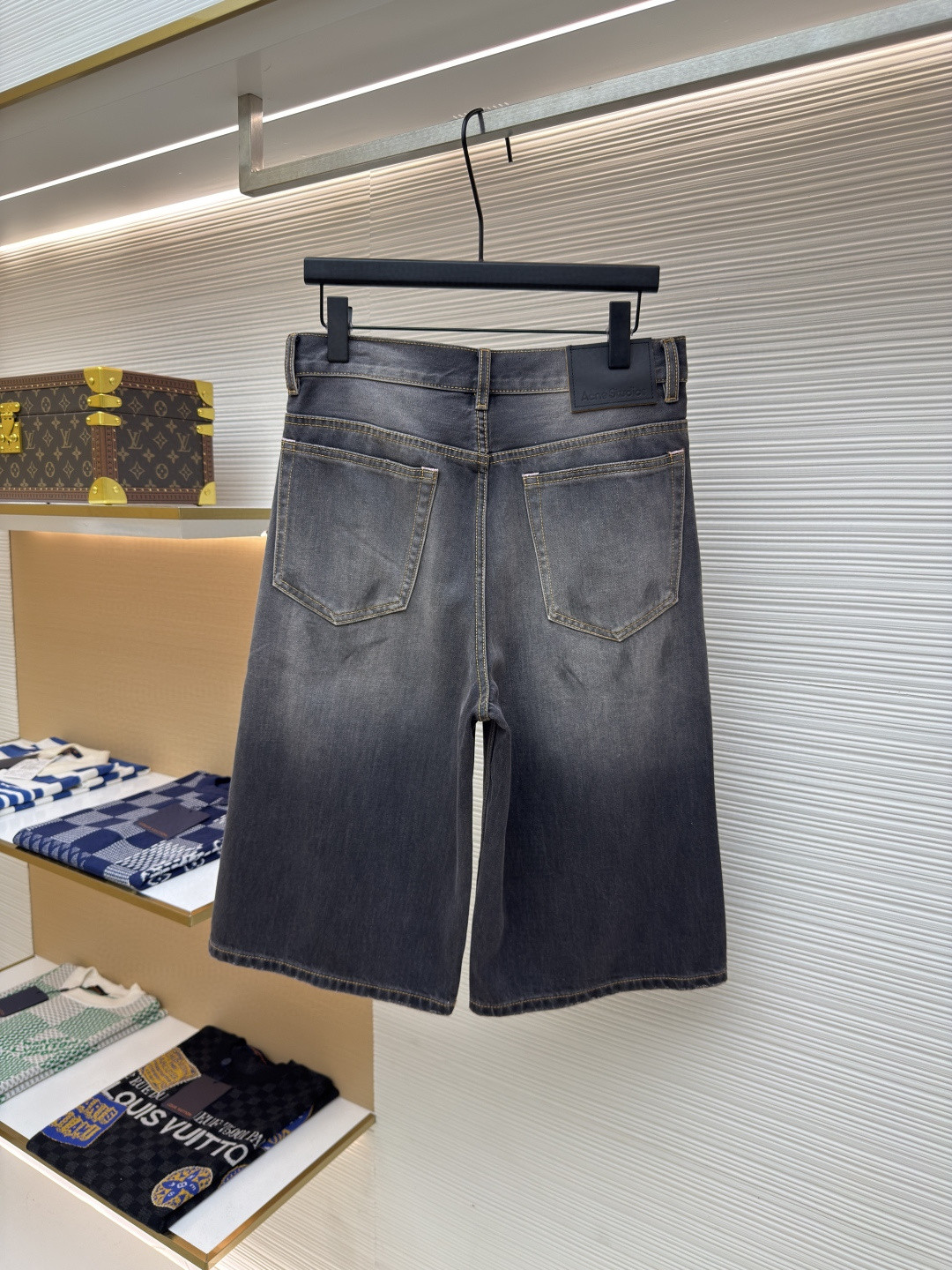 Acne Studios 泼墨涂绘牛仔七分裤 短裤 牛仔裤 裤子 黑色 A7 BE0173-900