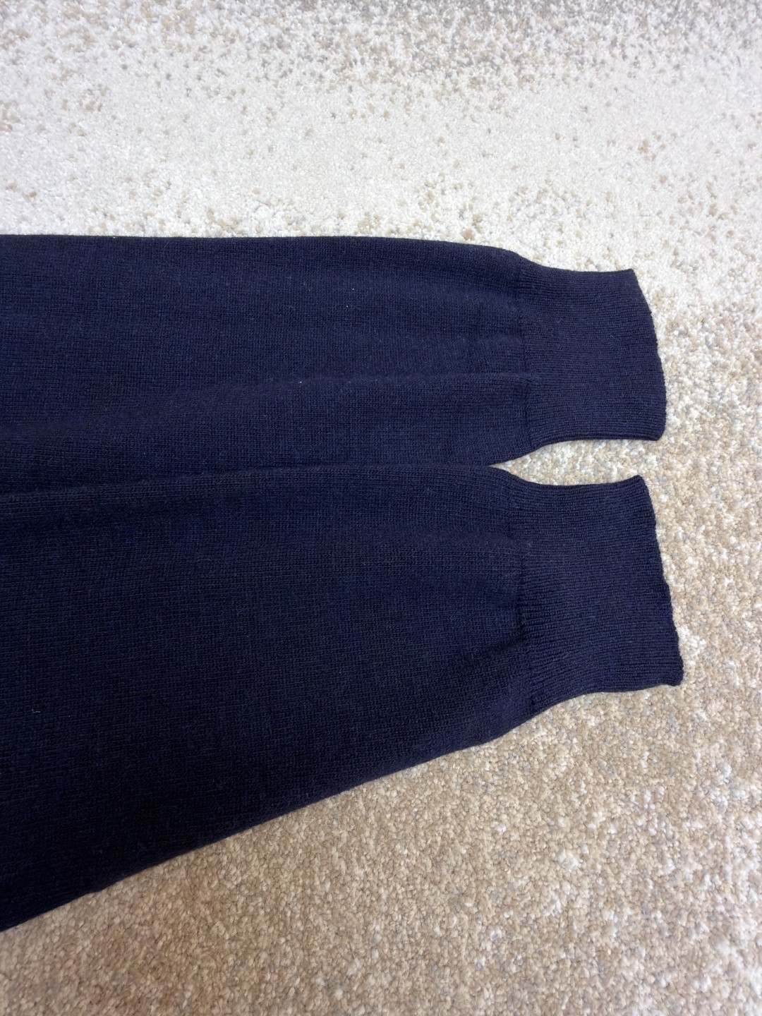 Burberry 巴宝莉 刺绣圆领针织衫 毛衣 长袖 外套 灰色 蓝色 B0 81130871