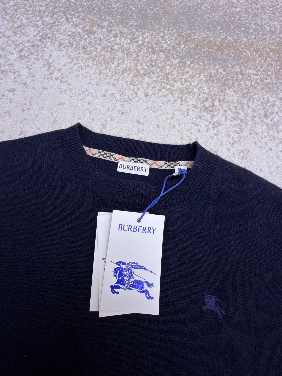 Burberry 巴宝莉 刺绣圆领针织衫 毛衣 长袖 外套 灰色 蓝色 B0 81130871