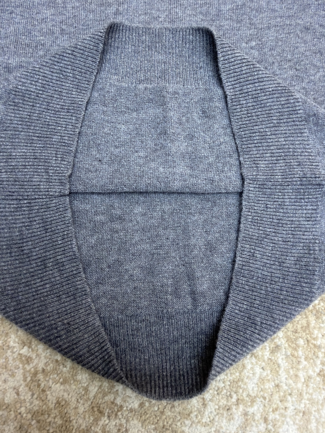 Burberry 巴宝莉 刺绣圆领针织衫 毛衣 长袖 外套 灰色 蓝色 B0 81130871