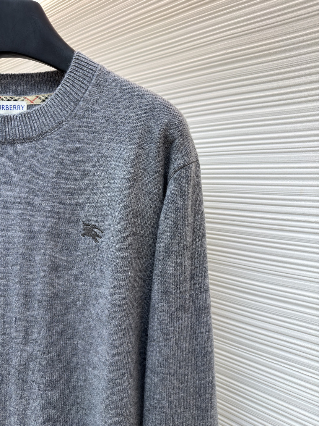 Burberry 巴宝莉 刺绣圆领针织衫 毛衣 长袖 外套 灰色 蓝色 B0 81130871