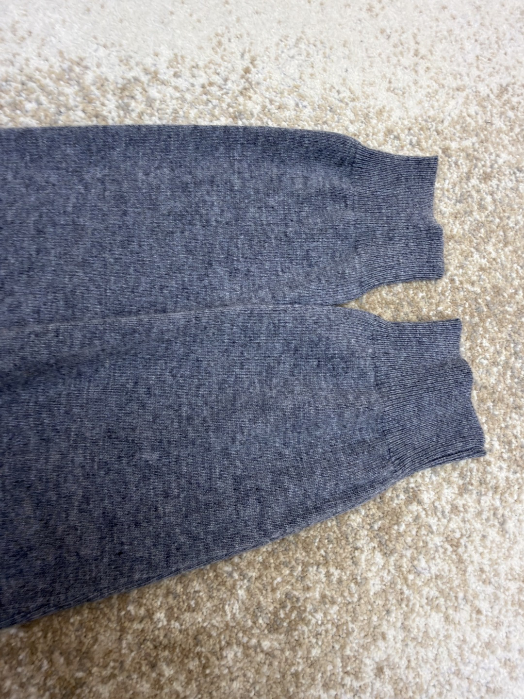 Burberry 巴宝莉 刺绣半拉链高领针织衫 毛衣 长袖 外套 灰色 蓝色 B0 81121321